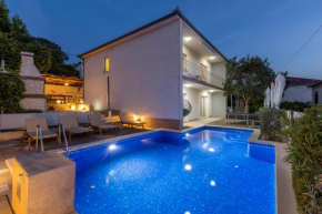 Отель Villa Ines  Трогир